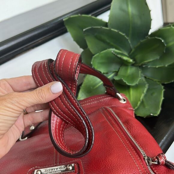 Tignanello Pebbled Leather Red Crossbody Shoulder Bag – Multiple Compartments - Picture 9 of 12